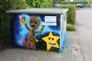 Graffitiprojekt Kröppelshagen Trafostation Seite1 Baby Groot Stern